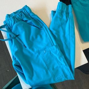 Jaanuu Women's Mesh-Enhanced Jogger Pant